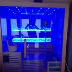 Nid Du Merle Avec Sauna Et Jacuzzi Privatif Septfonds