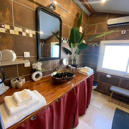 בית נופש Nid Du Merle Avec Sauna Et Jacuzzi Privatif