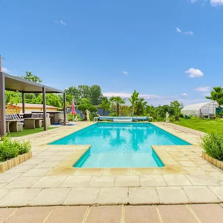 בית נופש Nid Du Merle Avec Sauna Et Jacuzzi Privatif *