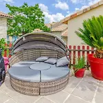 Nid Du Merle Avec Sauna Et Jacuzzi Privatif Septfonds